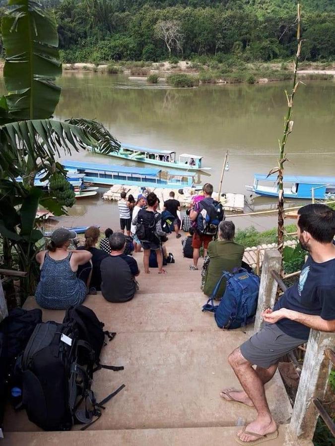Lattanavongsa Guesthouse And Bungalows Muang Ngoi Екстериор снимка